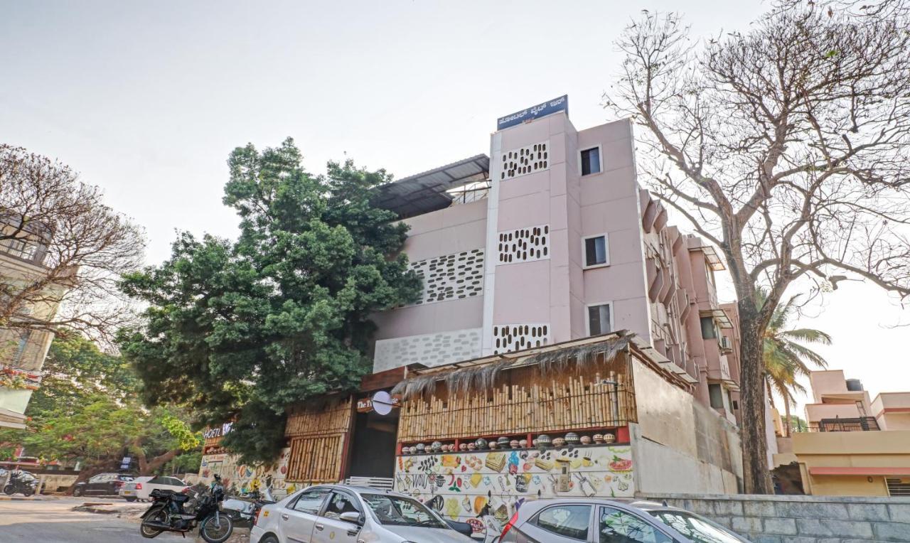 Treebo White Inn Koramangala Bangalore Exteriör bild